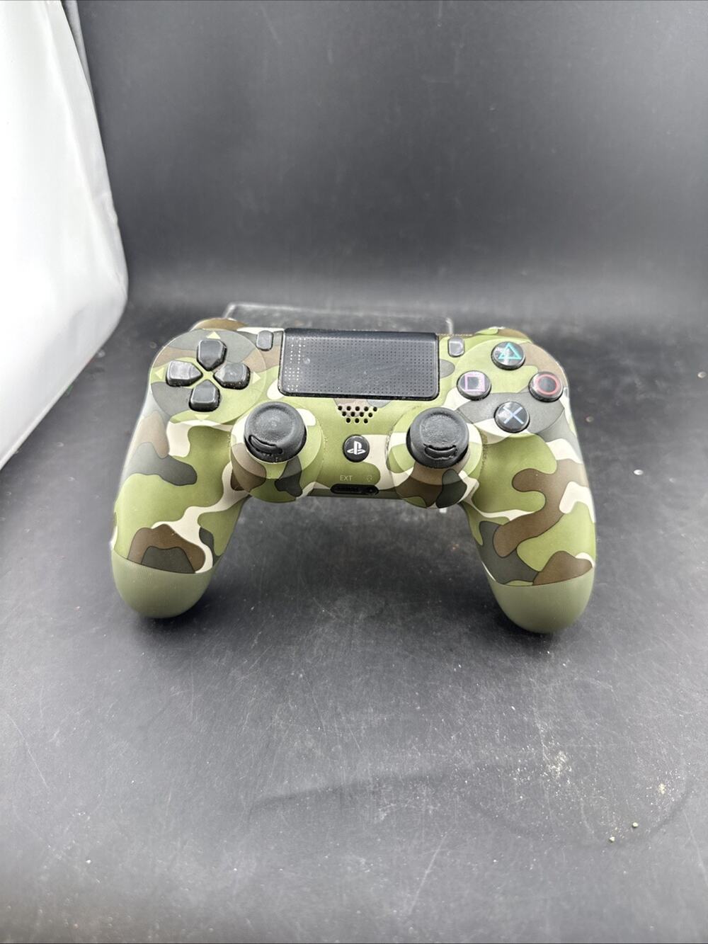 Sony Dualshock 4 Wireless Controller for PlayStation 4 - Green Camouflage